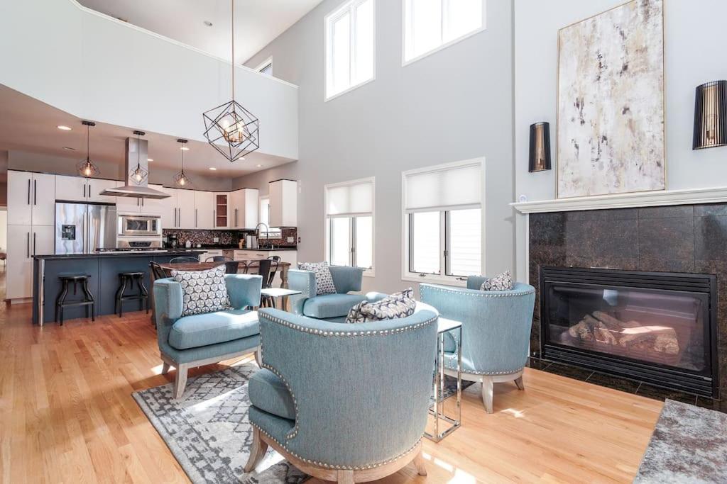 Eclectic Stylish And Cozy Milwaukee Unit别墅 外观 照片